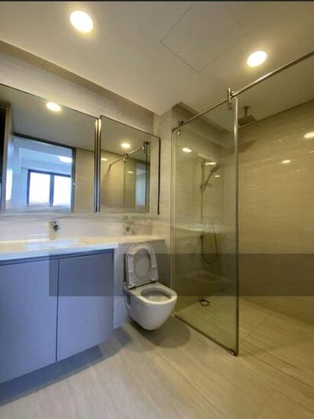 THE VENUE RESIDENCES 1
