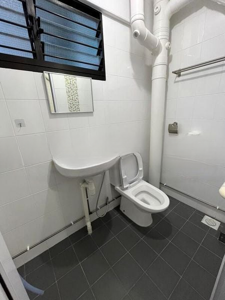 SERANGOON NTH AVE 1 10