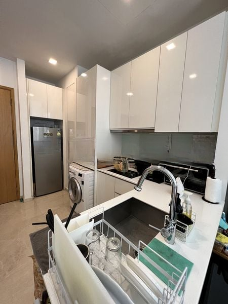 KINGSFORD . HILLVIEW PEAK 6