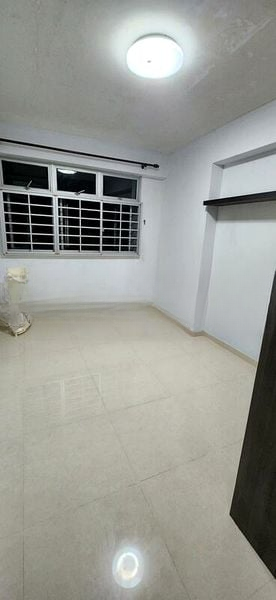 UPP SERANGOON CRES 7