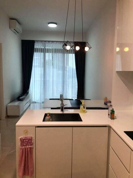 KINGSFORD . HILLVIEW PEAK 6