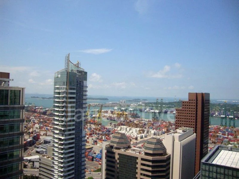 INTERNATIONAL PLAZA 7