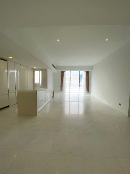 REFLECTIONS AT KEPPEL BAY 2