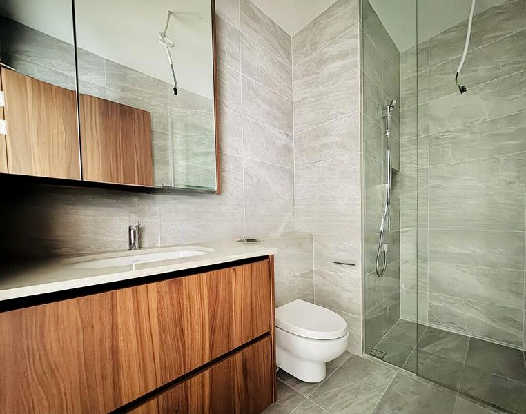 PHOENIX RESIDENCES 1