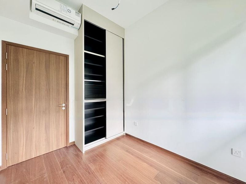 PHOENIX RESIDENCES 4