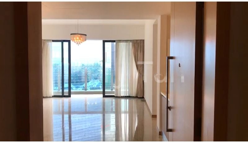 MARINA BAY RESIDENCES 11