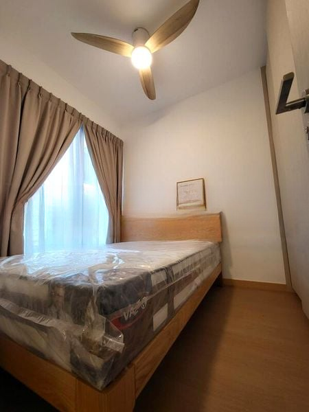 TREASURE AT TAMPINES 4