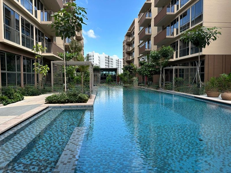 THE WATERGARDENS AT CANBERRA 12