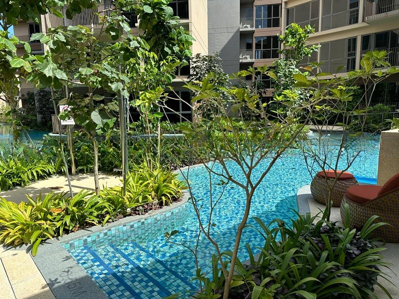 THE WATERGARDENS AT CANBERRA 14