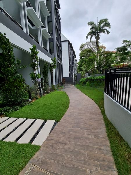 MAYFAIR GARDENS 12