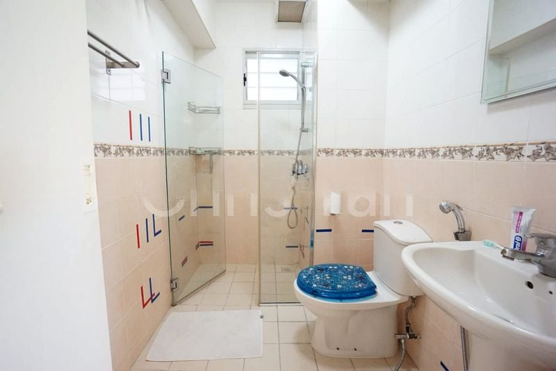 BT BATOK WEST AVE 5 8