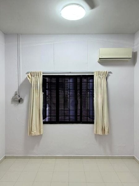 SEMBAWANG HILLS ESTATE 11