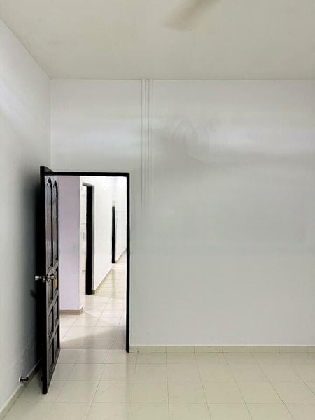 SEMBAWANG HILLS ESTATE 10