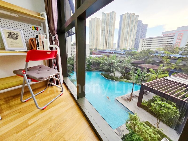 COMMONWEALTH TOWERS 8