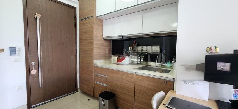 CENTRA HEIGHTS 13