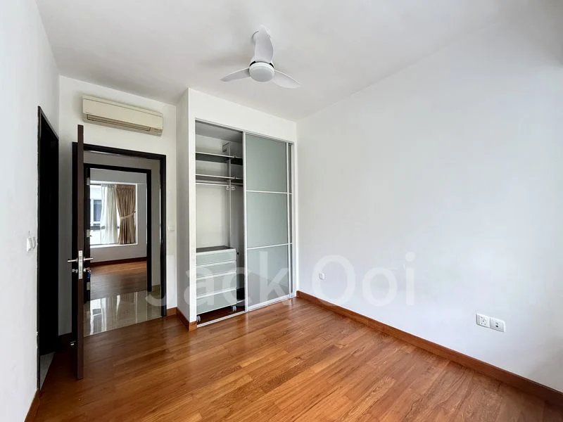 CITYVISTA RESIDENCES 11