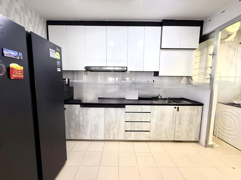 BT BATOK WEST AVE 8 7