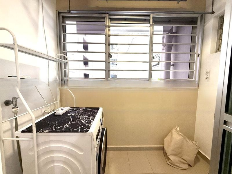 BT BATOK WEST AVE 8 6