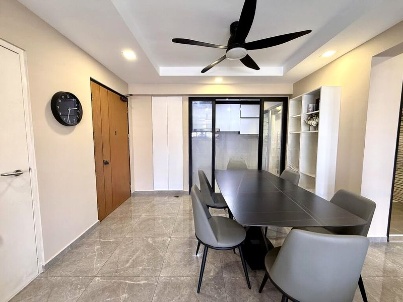 BT BATOK WEST AVE 8 8