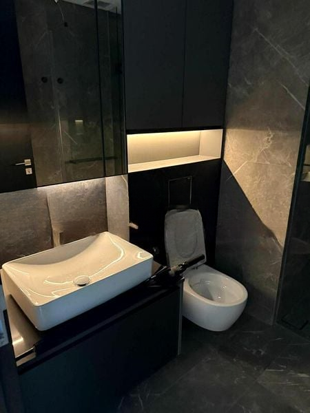 IRWELL HILL RESIDENCES 6