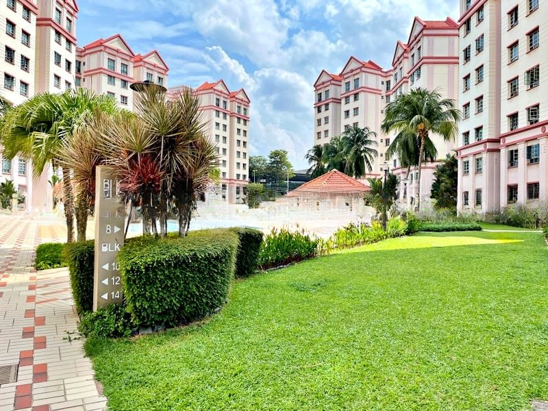 AZALEA PARK CONDOMINIUM 7