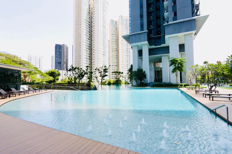 STIRLING RESIDENCES 10