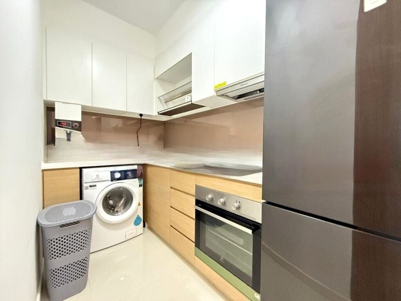 TREASURE AT TAMPINES 6