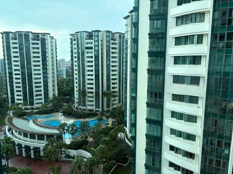 PALM GARDENS 9