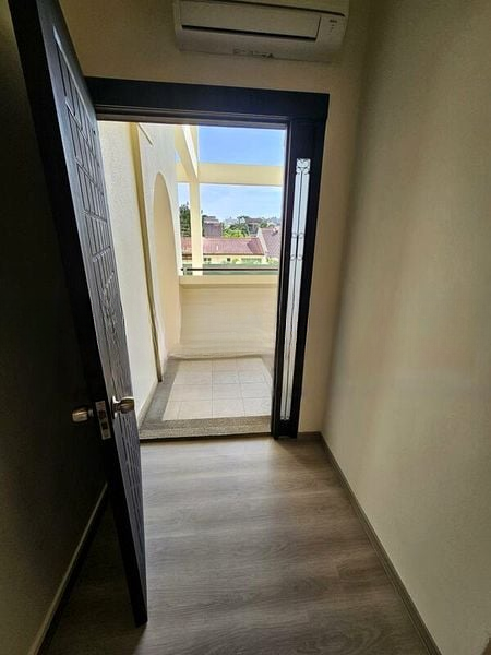 HILLCREST ARCADIA 15