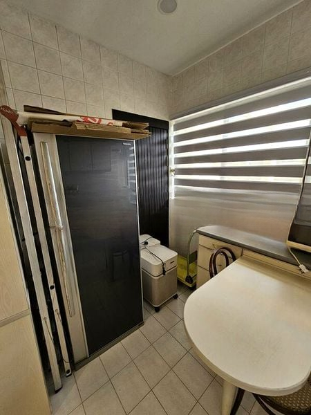 HILLCREST ARCADIA 12