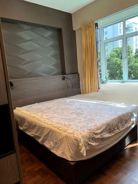 HILLVIEW 128 2