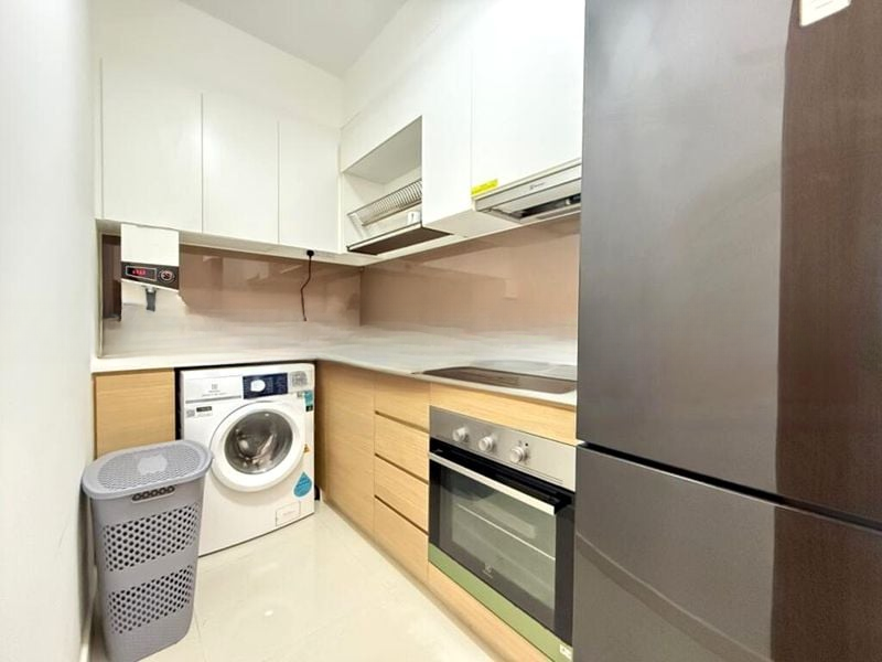 TREASURE AT TAMPINES 6