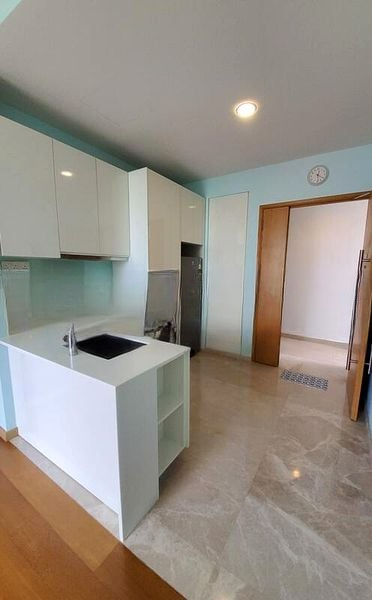 KINGSFORD . HILLVIEW PEAK 2