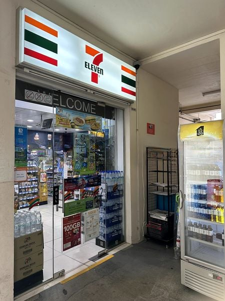 JURONG WEST ST 64 11