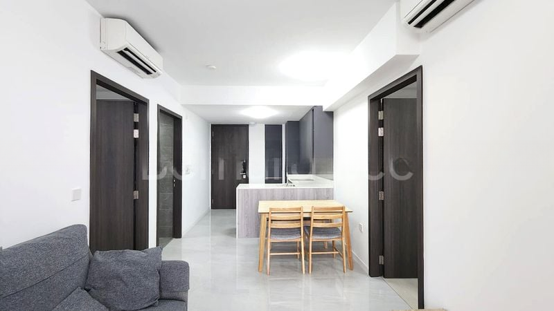 RIVERFRONT RESIDENCES 3