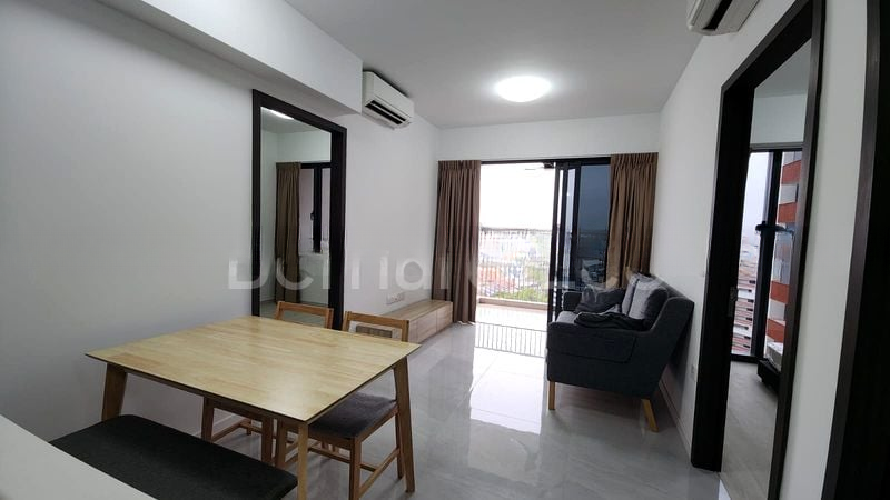 RIVERFRONT RESIDENCES 4