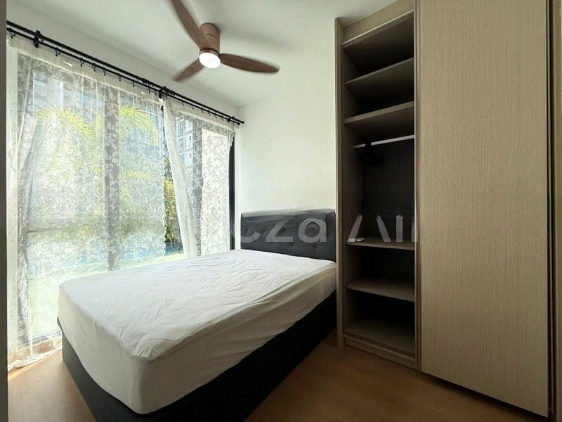 TREASURE AT TAMPINES 10