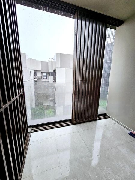 DAIRY FARM RESIDENCES 8