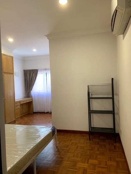 SHAN GATE APARTMENTS 8
