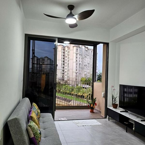 THE WATERGARDENS AT CANBERRA 13