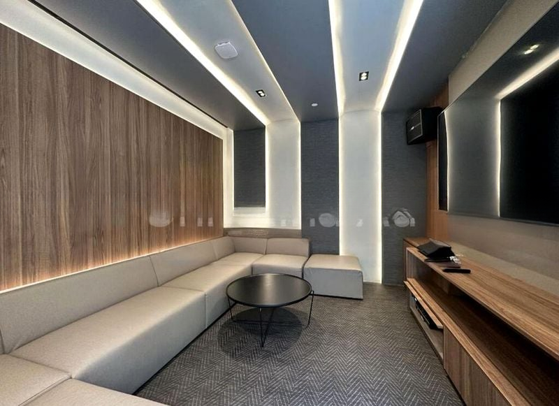 FOURTH AVENUE RESIDENCES 4