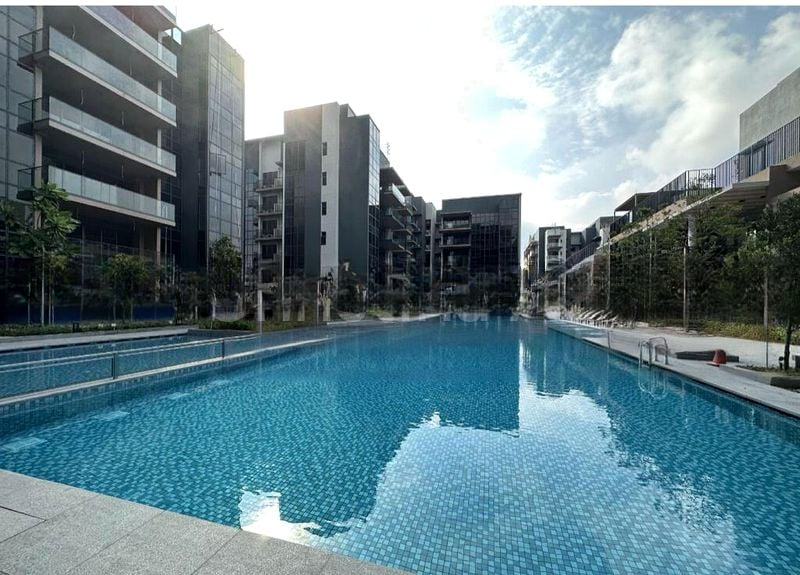 FOURTH AVENUE RESIDENCES 5