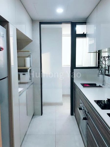 COMMONWEALTH TOWERS 4