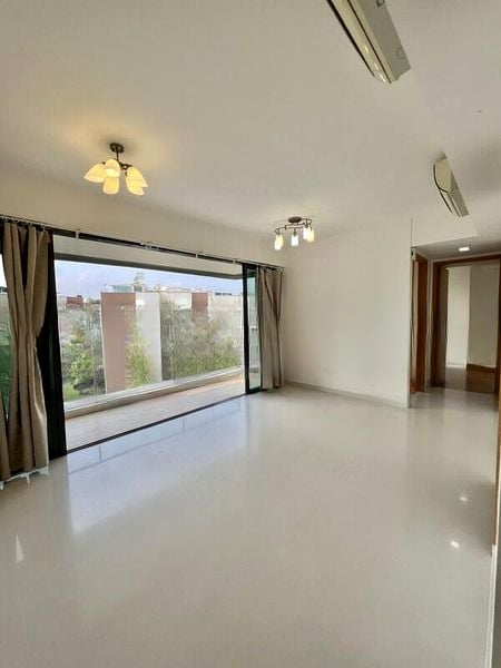 HEDGES PARK CONDOMINIUM 8