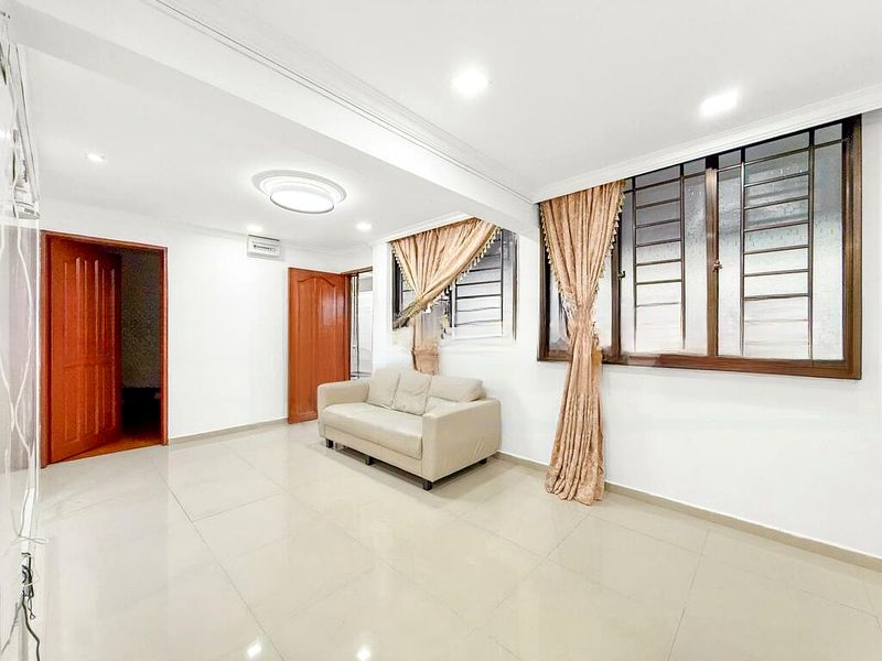 SERANGOON NTH AVE 1 6