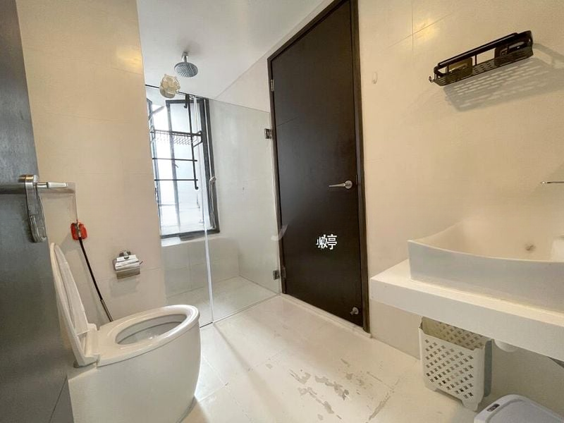 REGENT RESIDENCES 6