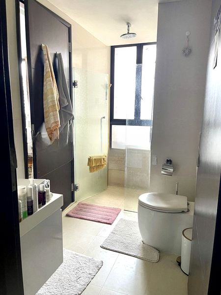 REGENT RESIDENCES 5