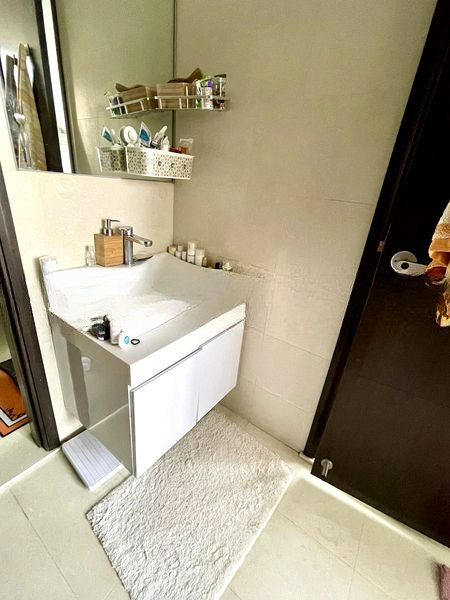 REGENT RESIDENCES 6
