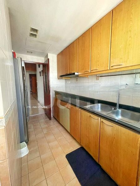 YISHUN EMERALD 3