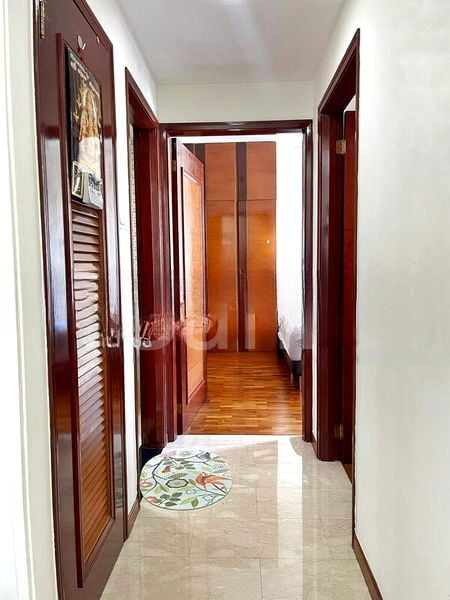YISHUN EMERALD 8